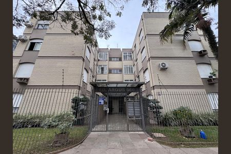 Apartamento para alugar com 72m², 2 quartos e sem vaga Apartamento para alugar com 72m², 2 quartos e sem vagaFachada