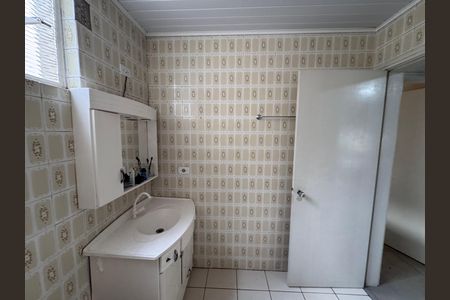 Apartamento para alugar com 72m², 2 quartos e sem vaga Apartamento para alugar com 72m², 2 quartos e sem vagaBanheiro