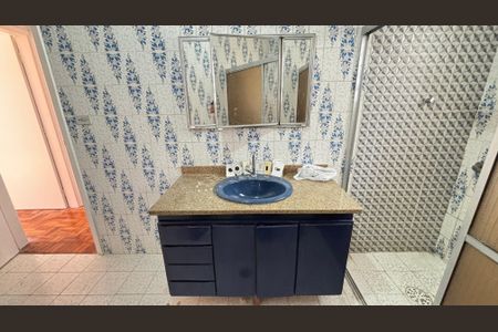 Casa à venda com 112m², 3 quartos e 1 vagaBanheiro