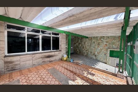 Casa à venda com 112m², 3 quartos e 1 vagaGaragem