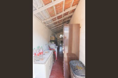 Casa à venda com 250m², 2 quartos e 2 vagasQuarto de Serviço