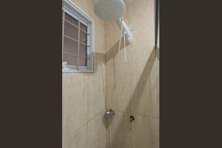 Casa à venda com 250m², 2 quartos e 2 vagasBanheiro Social