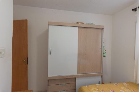 Casa à venda com 250m², 2 quartos e 2 vagasCasa 2- Quarto 2