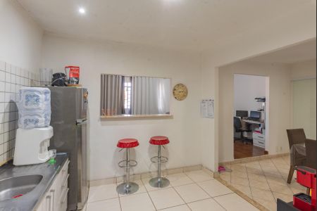 Casa à venda com 250m², 2 quartos e 2 vagasCozinha