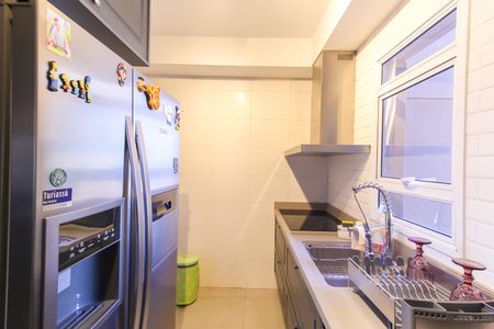 Apartamento à venda com 100m², 3 quartos e 2 vagasCozinha