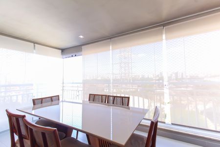 Apartamento à venda com 100m², 3 quartos e 2 vagasVaranda