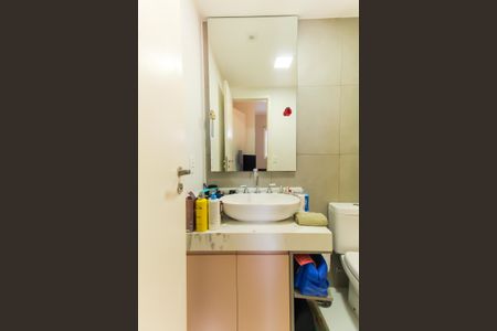 Apartamento à venda com 100m², 3 quartos e 2 vagasBanheiro da Suíte 2