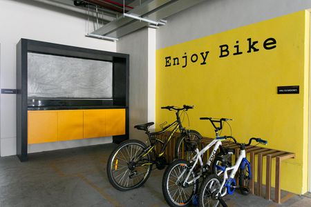 Studio à venda com 34m², 1 quarto e 1 vaga Studio à venda com 34m², 1 quarto e 1 vagaÁrea Comum - Bicicletário