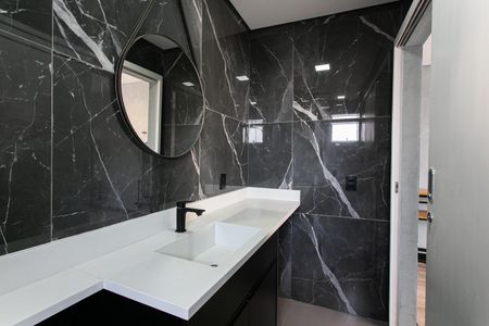 Studio à venda com 34m², 1 quarto e 1 vaga Studio à venda com 34m², 1 quarto e 1 vagaBanheiro