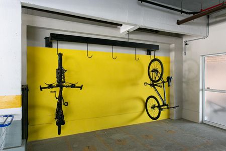 Studio à venda com 34m², 1 quarto e 1 vaga Studio à venda com 34m², 1 quarto e 1 vagaÁrea Comum - Bicicletário