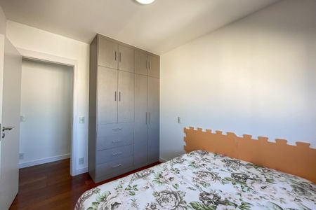Apartamento à venda com 170m², 3 quartos e 2 vagasQuarto 2