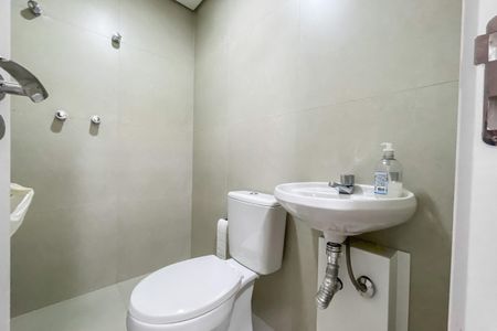 Apartamento à venda com 170m², 3 quartos e 2 vagasBanheiro de Serviço