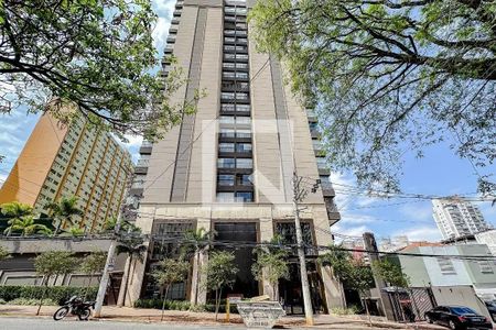 Apartamento à venda com 170m², 3 quartos e 2 vagasFachada