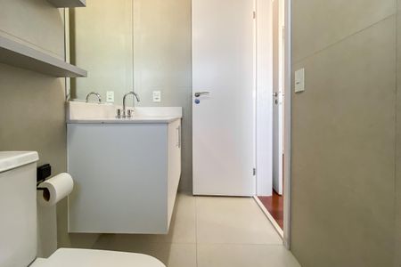 Apartamento à venda com 170m², 3 quartos e 2 vagasBanheiro 3