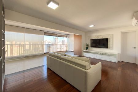 Apartamento à venda com 170m², 3 quartos e 2 vagasSala