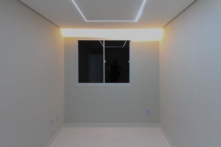 Apartamento para alugar com 44m², 2 quartos e 1 vagaQuarto