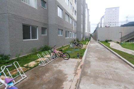 Apartamento para alugar com 44m², 2 quartos e 1 vagaÁrea comum 