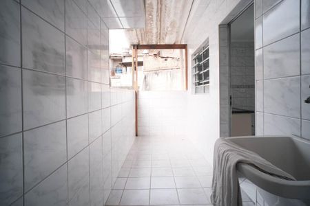 Casa à venda com 143m², 4 quartos e 1 vagaÁrea de Serviço