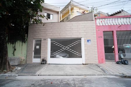 Casa à venda com 143m², 4 quartos e 1 vagaFachada 