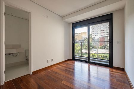 Apartamento à venda com 177m², 3 quartos e 2 vagas Apartamento à venda com 177m², 3 quartos e 2 vagasSuíte 2