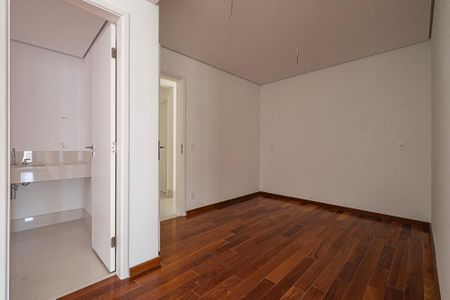 Apartamento à venda com 177m², 3 quartos e 2 vagas Apartamento à venda com 177m², 3 quartos e 2 vagasSuíte 1