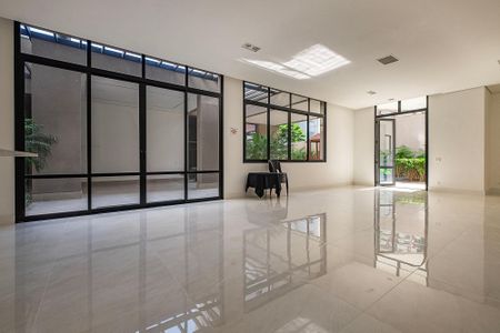 Apartamento à venda com 177m², 3 quartos e 2 vagas Apartamento à venda com 177m², 3 quartos e 2 vagasÁrea comum