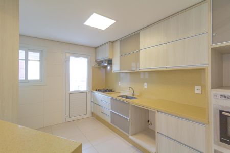 Apartamento para alugar com 128m², 3 quartos e 2 vagas Apartamento para alugar com 128m², 3 quartos e 2 vagasCozinha