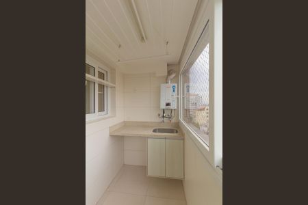 Apartamento para alugar com 128m², 3 quartos e 2 vagas Apartamento para alugar com 128m², 3 quartos e 2 vagasÁrea de Serviço