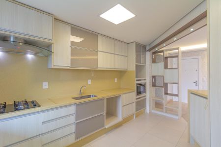 Apartamento para alugar com 128m², 3 quartos e 2 vagas Apartamento para alugar com 128m², 3 quartos e 2 vagasCozinha
