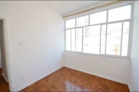 Apartamento à venda com 45m², 1 quarto e sem vagaQuarto
