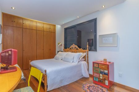 Apartamento à venda com 190m², 4 quartos e 3 vagas Apartamento à venda com 190m², 4 quartos e 3 vagasFoto 44