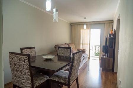 Apartamento para alugar com 60m², 2 quartos e 1 vagaSala