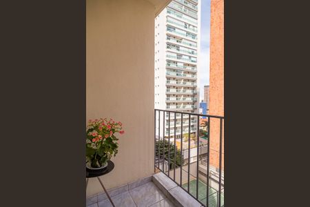 Apartamento para alugar com 60m², 2 quartos e 1 vagaVaranda