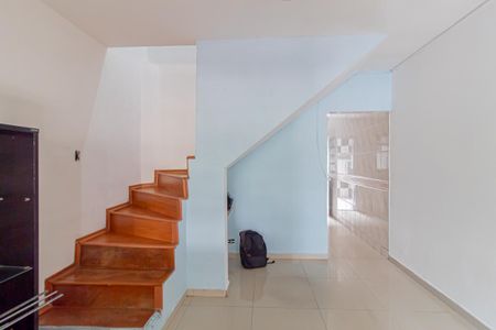 Sala de casa para alugar com 2 quartos, 158m² em Jardim Norma, São Paulo