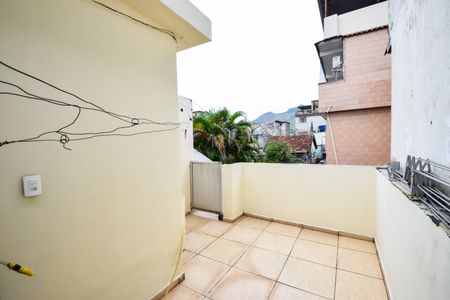 Casa de condomínio à venda com 324m², 3 quartos e sem vagaÁrea de Serviço (2º Andar)