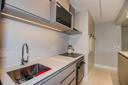 Apartamento à venda com 74m², 1 quarto e 1 vagaCozinha e Área de Serviço