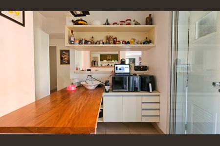 Apartamento à venda com 116m², 2 quartos e 2 vagasCozinha