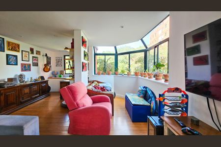 Apartamento à venda com 116m², 2 quartos e 2 vagasSala