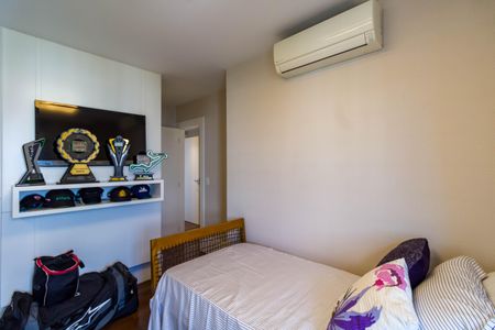 Apartamento à venda com 314m², 3 quartos e 4 vagasSuíte 2