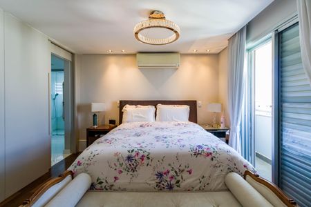 Apartamento à venda com 314m², 3 quartos e 4 vagasSuíte 1