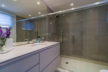 Apartamento à venda com 314m², 3 quartos e 4 vagasBanheiro da Suíte 3