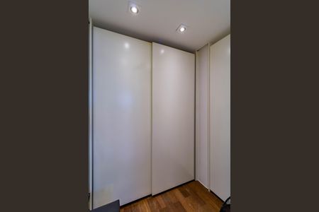 Apartamento à venda com 314m², 3 quartos e 4 vagasCloset da Suíte 1