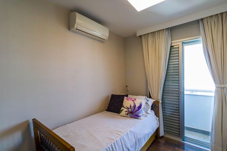 Apartamento à venda com 314m², 3 quartos e 4 vagasSuíte 2