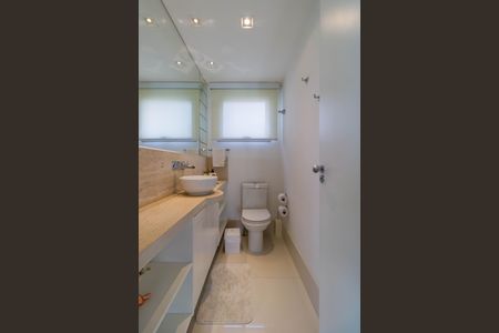 Apartamento à venda com 314m², 3 quartos e 4 vagasLavabo