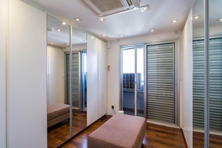 Apartamento à venda com 314m², 3 quartos e 4 vagasCloset da Suíte 1