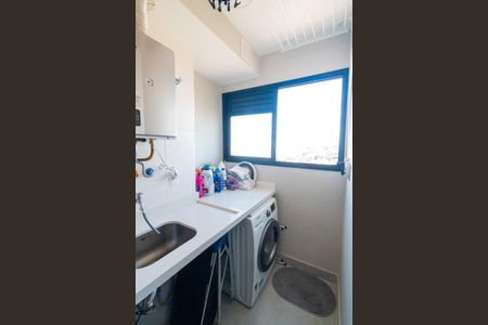 Apartamento à venda com 70m², 2 quartos e 1 vaga Apartamento à venda com 70m², 2 quartos e 1 vagaÁrea de Serviço