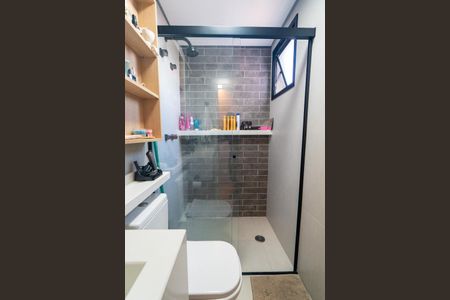 Apartamento à venda com 70m², 2 quartos e 1 vaga Apartamento à venda com 70m², 2 quartos e 1 vagaBanheiro da Suíte Detalhe