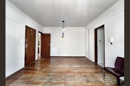 Apartamento à venda com 87m², 3 quartos e 1 vagaSala