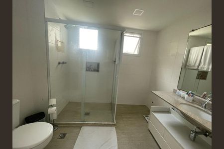 Apartamento à venda com 192m², 3 quartos e 3 vagasFoto 01