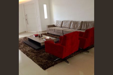 Casa à venda com 3 quartos, 472m² em Osvaldo Cruz, São Caetano do Sul